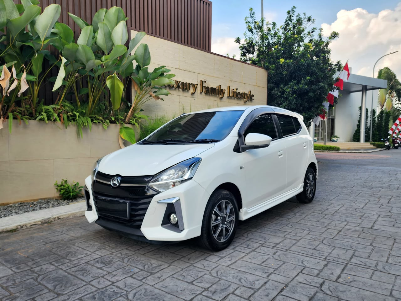 Mobil Baru 1